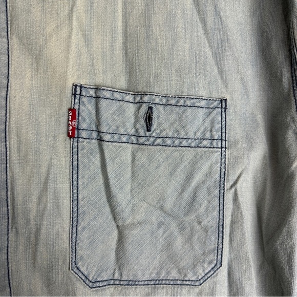 Levis Vintage Button Up Shirt Size XL - Picture 3 of 7